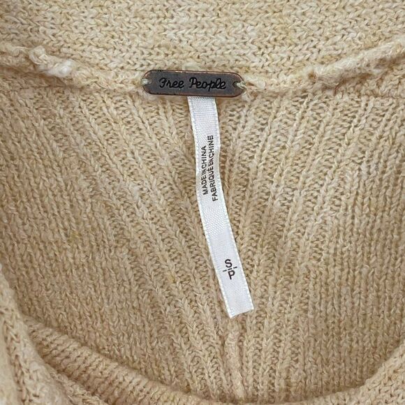 Free People Strawberry Fields Sweater Cowl Neck Swingy Soft Cream Women Small - Picture 9 of 14